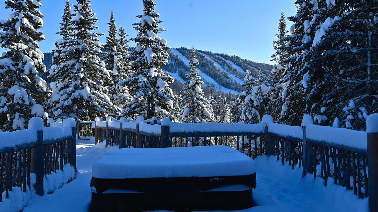 Le Bivouac - Les Chalets Spa Canada La Malbaie Eksteriør bilde