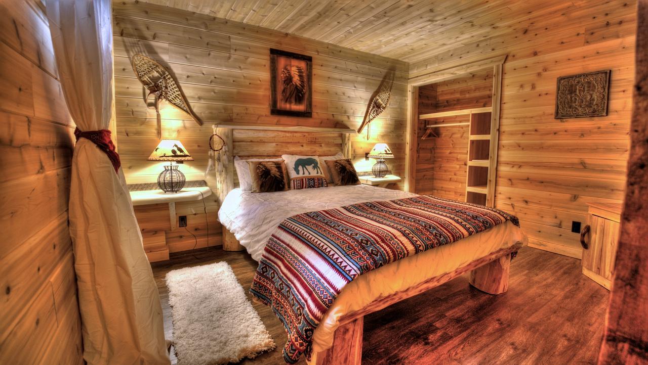 Le Bivouac - Les Chalets Spa Canada La Malbaie Eksteriør bilde