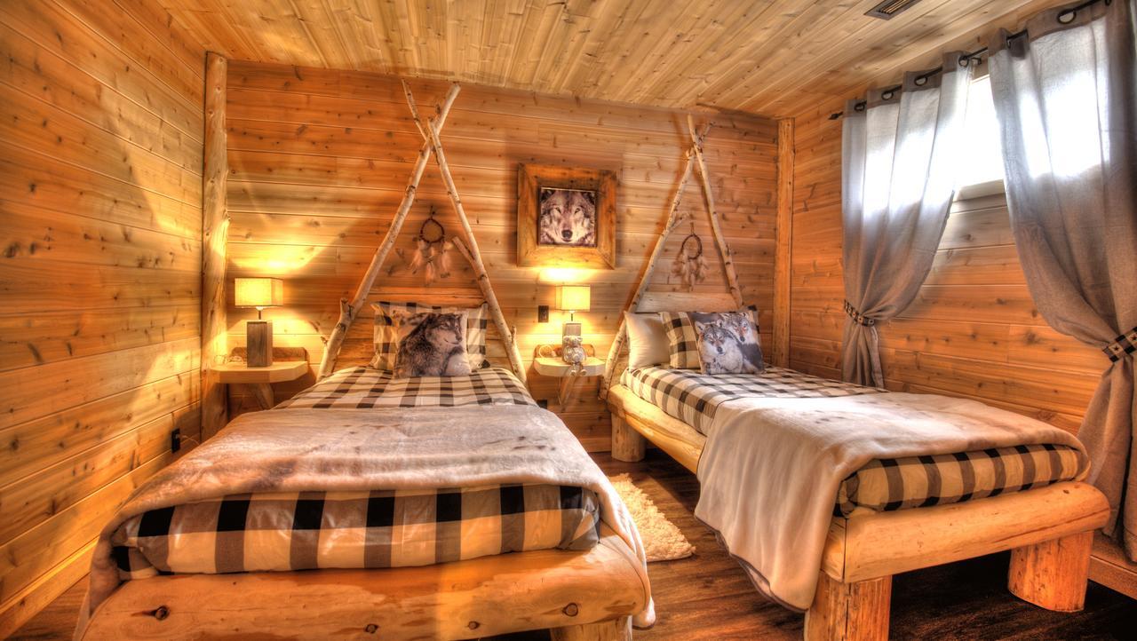 Le Bivouac - Les Chalets Spa Canada La Malbaie Eksteriør bilde